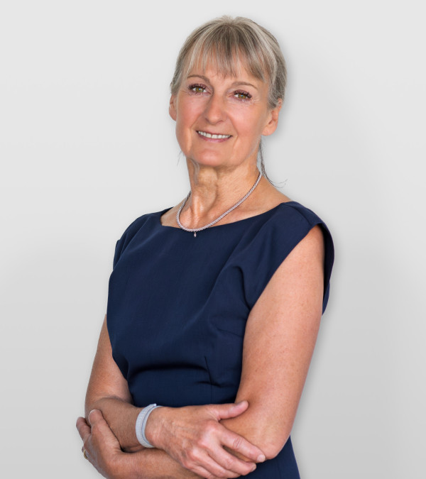 BT HAHNENKRATT NOV04